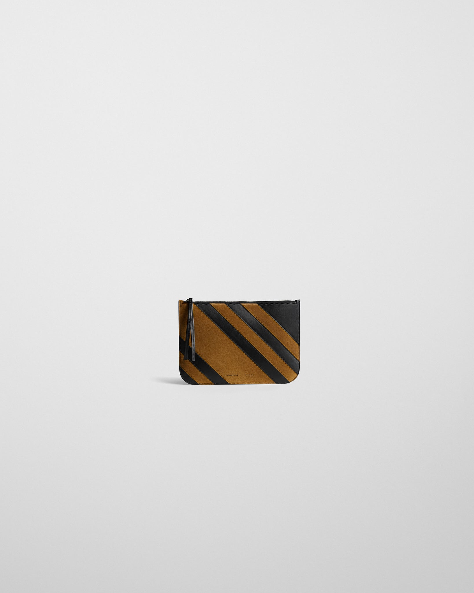 Front view of pocket pouch in toffee/black leather.