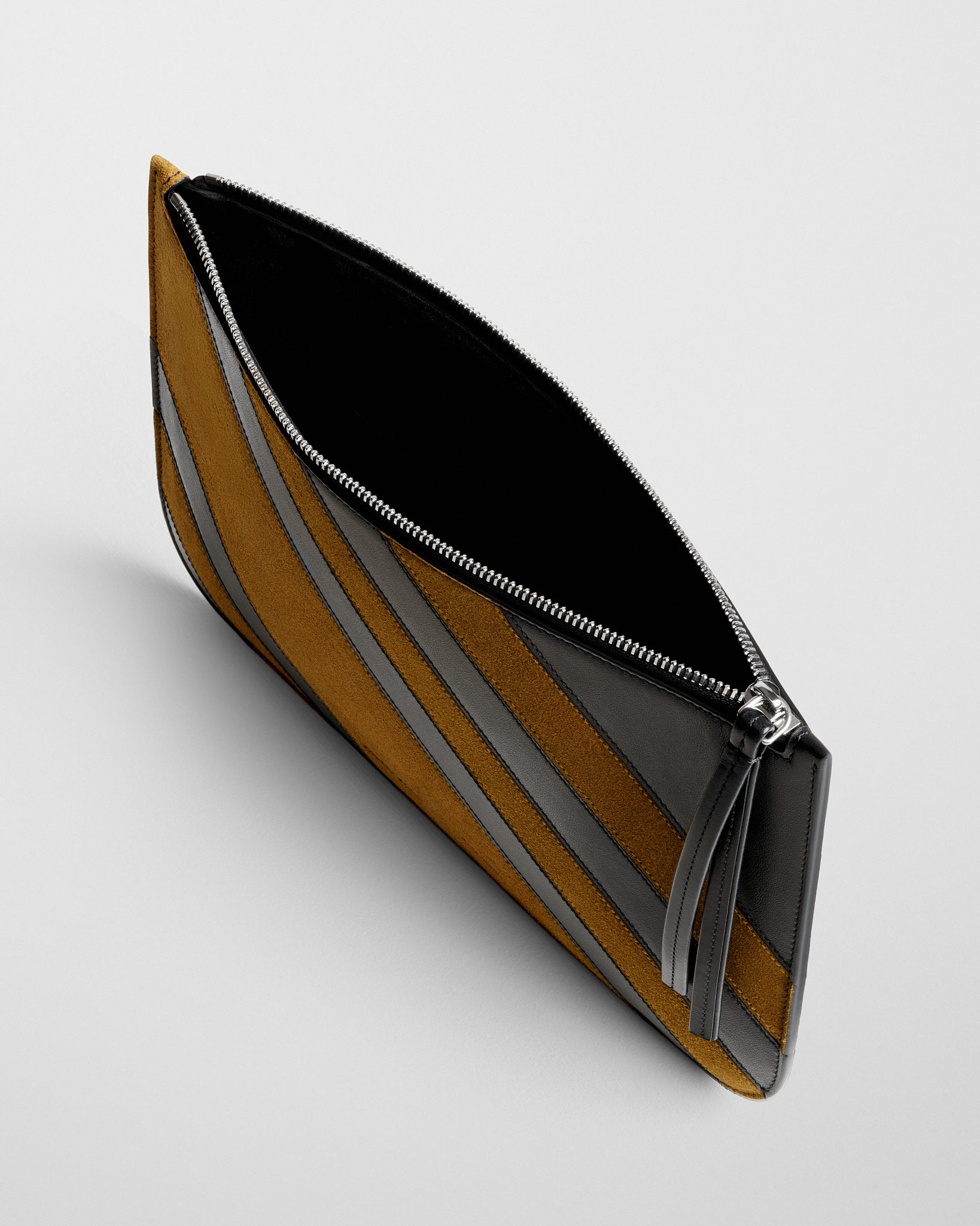 View of pocket pouch in toffee/black leather.