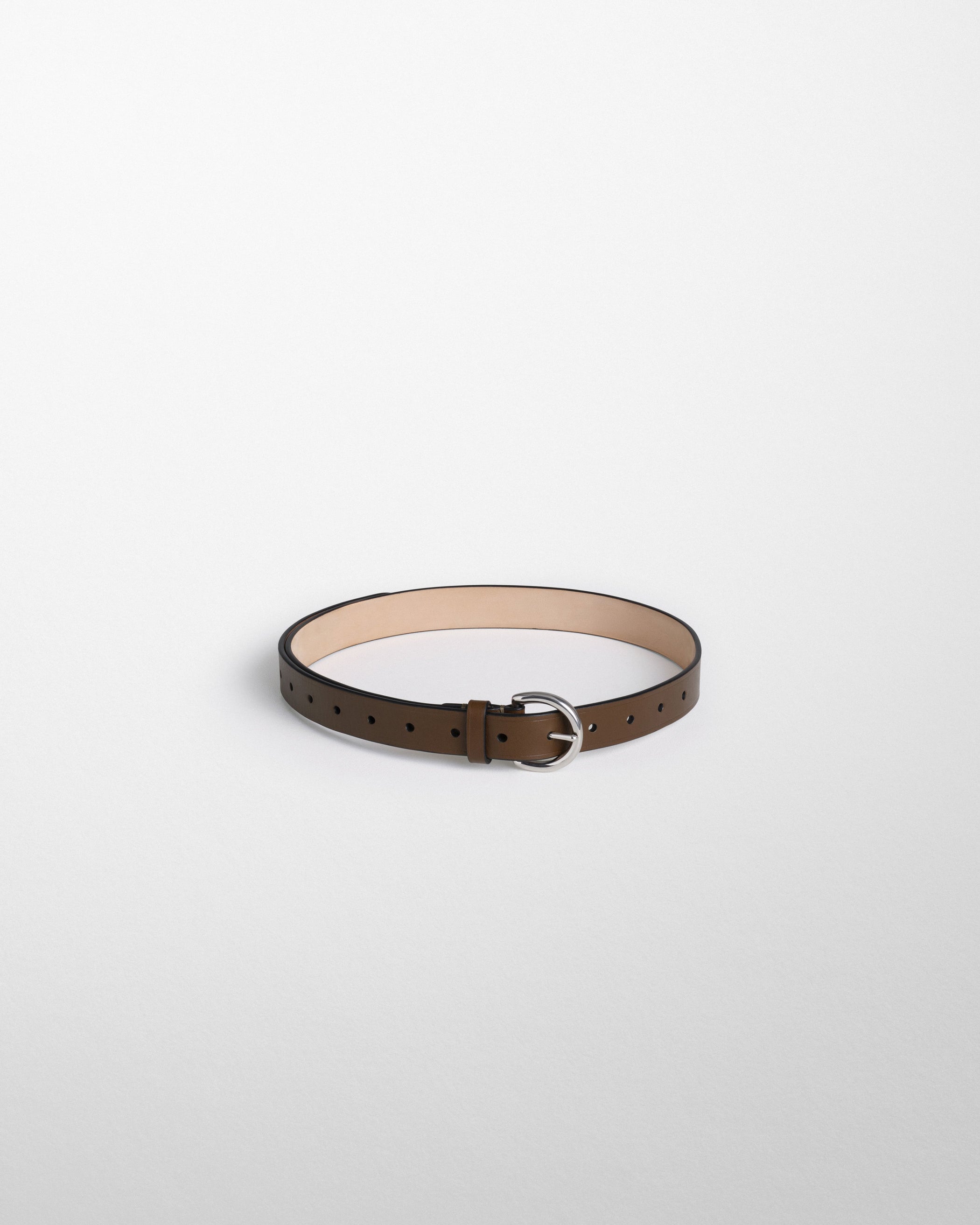 View of ROUND BUCKLE BELT 25MM in laurel leather