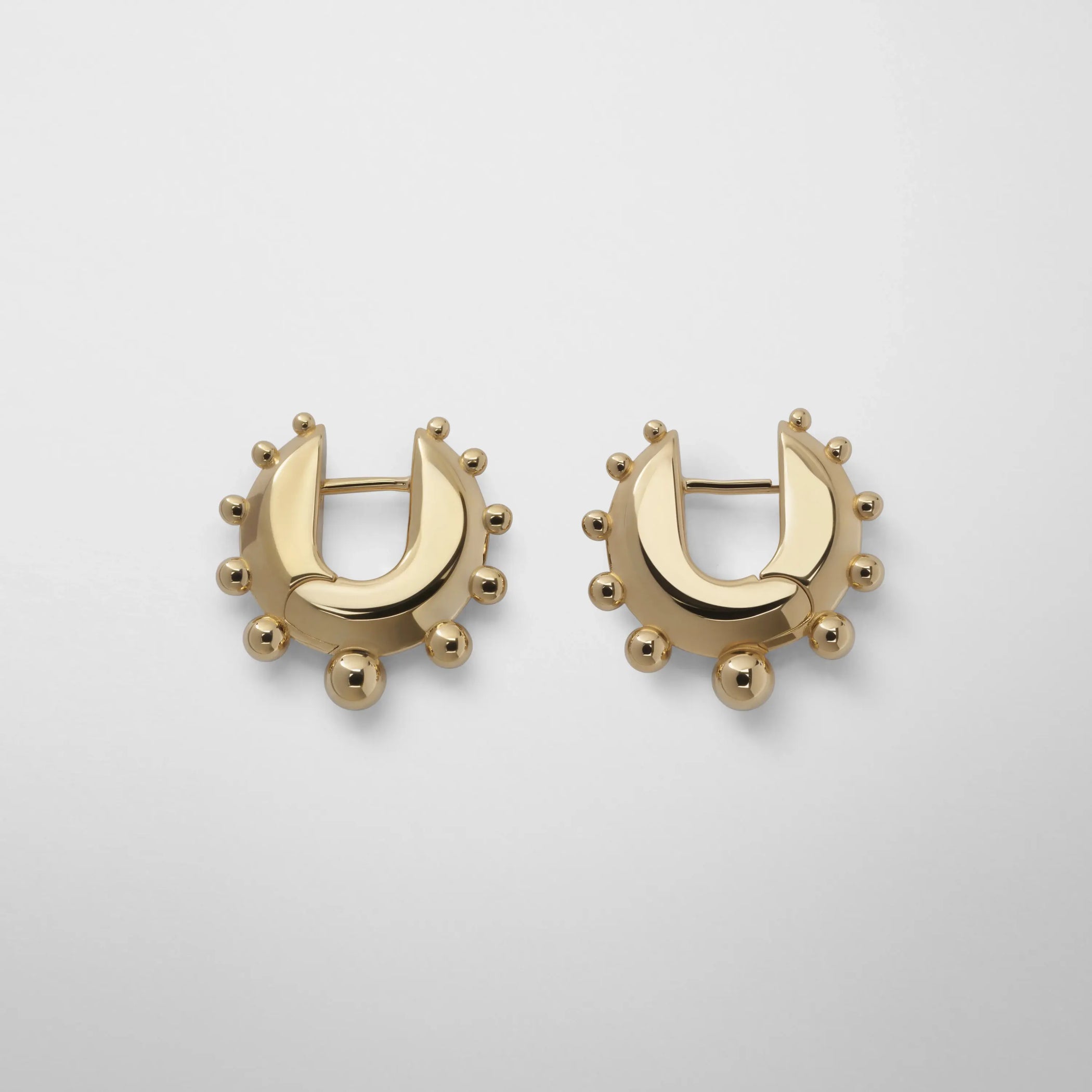 ［すぐにお届け］PHOEBE PHILO ペブルスタッドイヤリング すぐにお届け］PHOEBE PHILO ペブルスタッドイヤリング