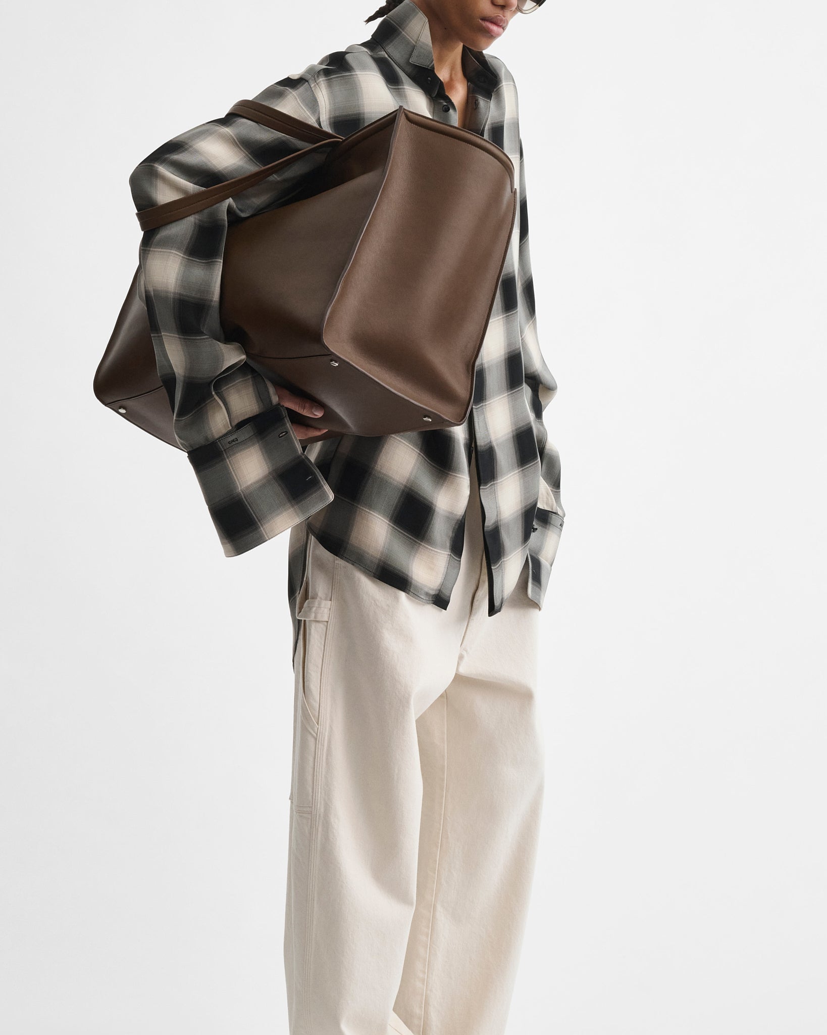 View of LARGE SLOUCH CABAS in khaki leather