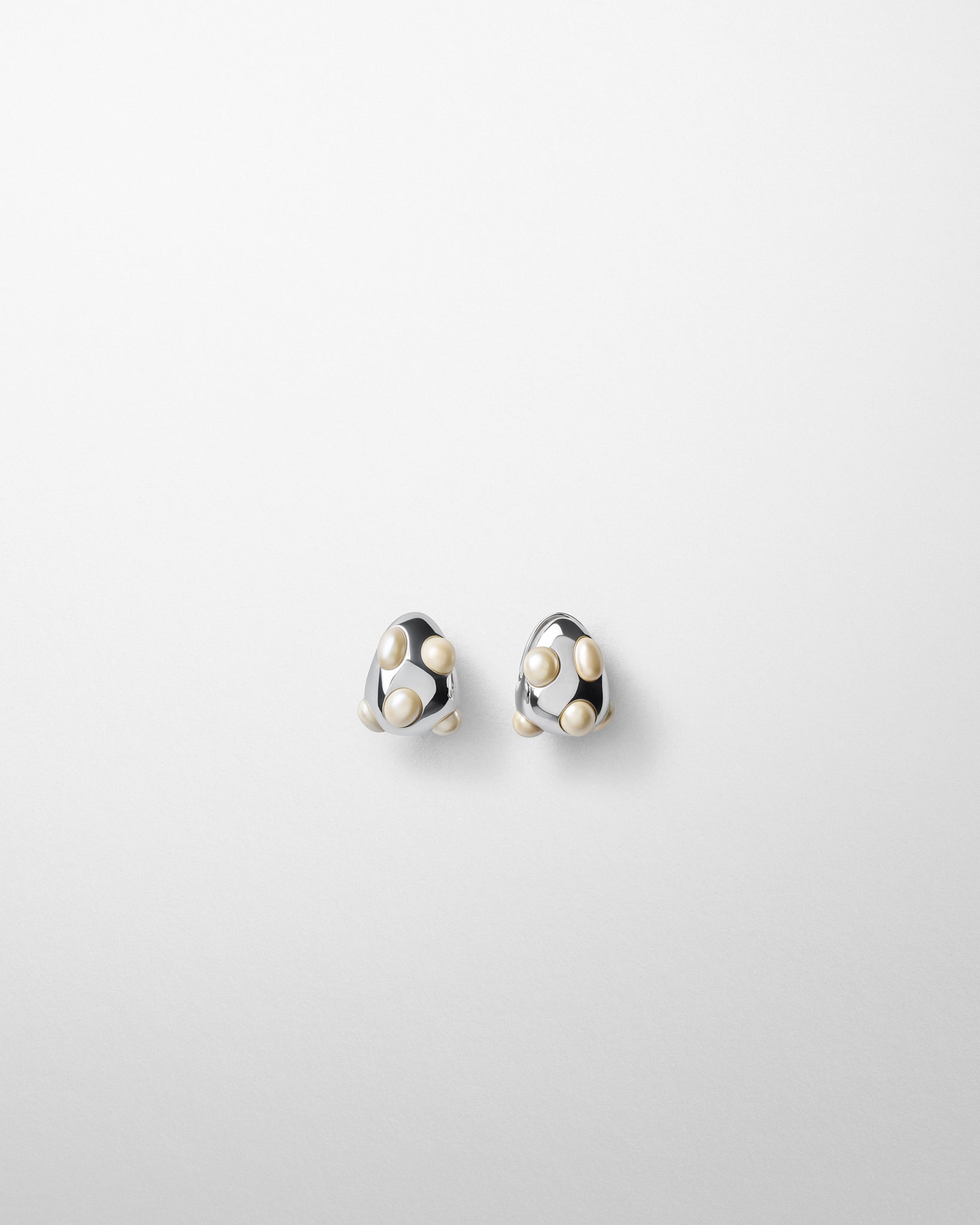 View of ENCRUSTED STUD in silver