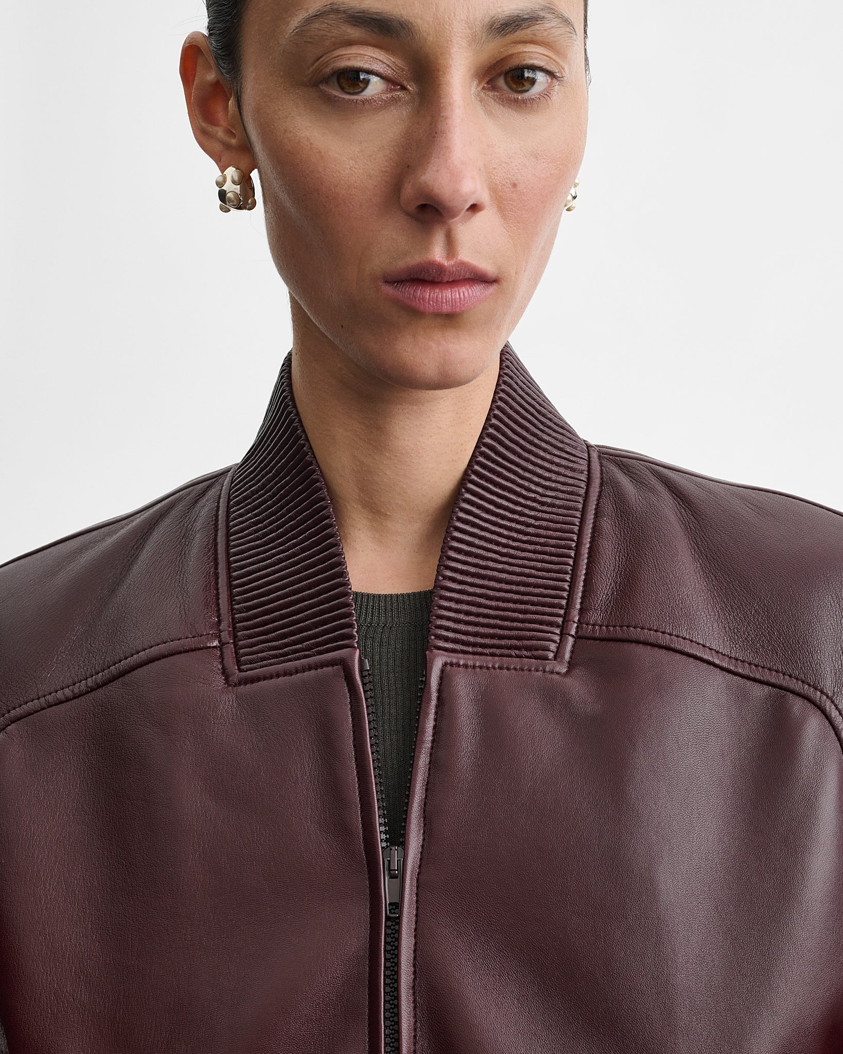 View of ENCRUSTED STUD in silver