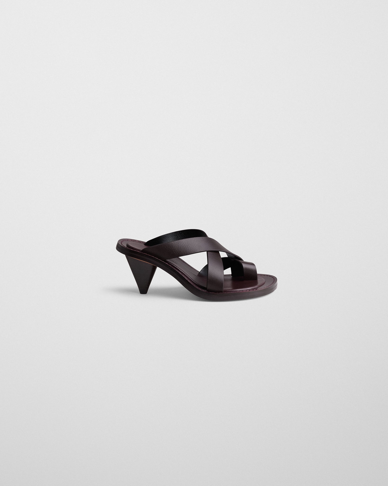 Side view of STRAP SANDAL 75 in oxblood leather